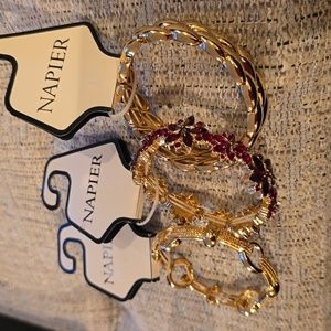 NAPIER BRAND WOMENS FASHION JEWELRY GOLDTONE STRETCH BRACELETS BUNDLE OF 3